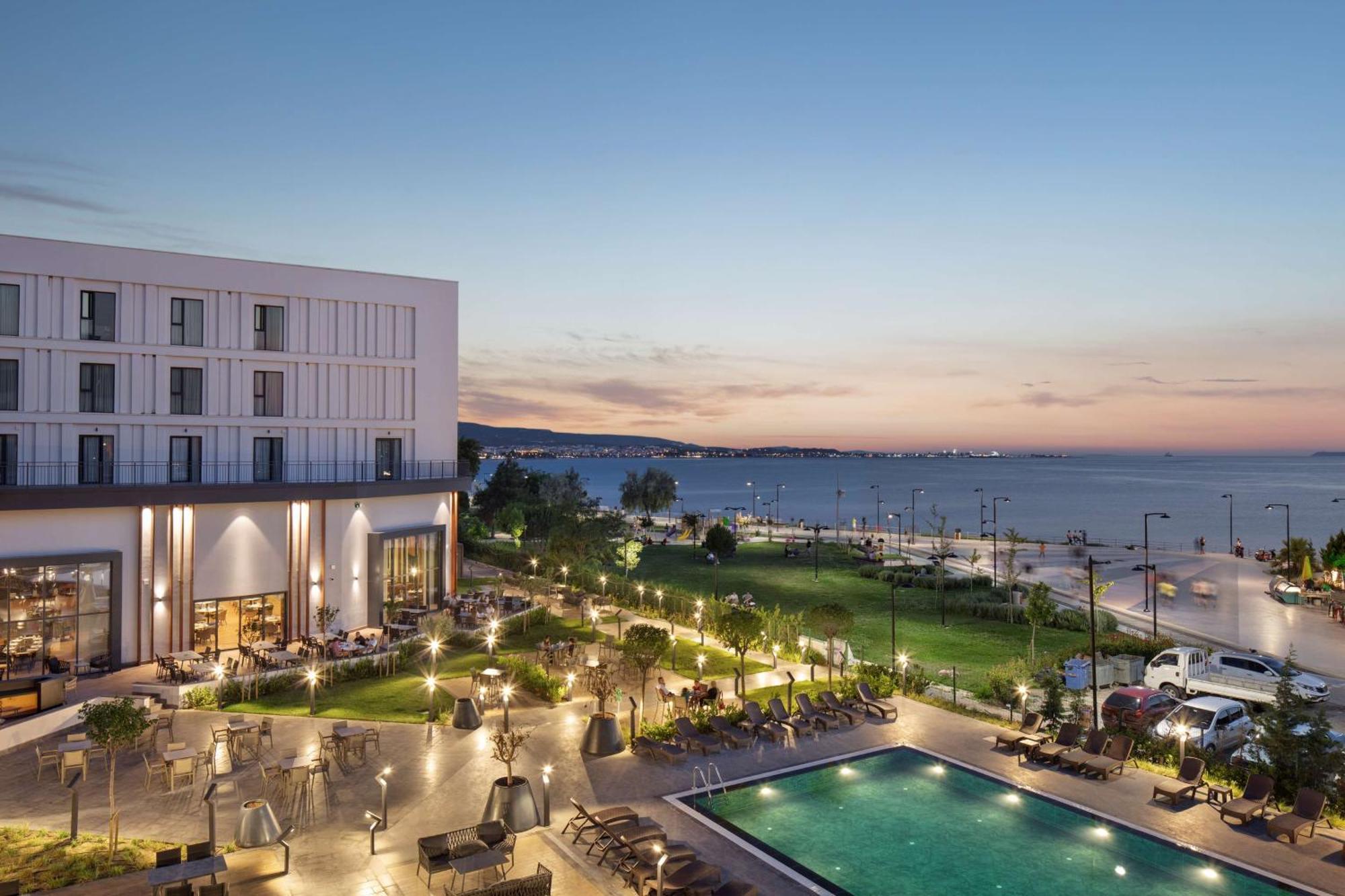 Doubletree By Hilton Çanakkale Exteriör bild